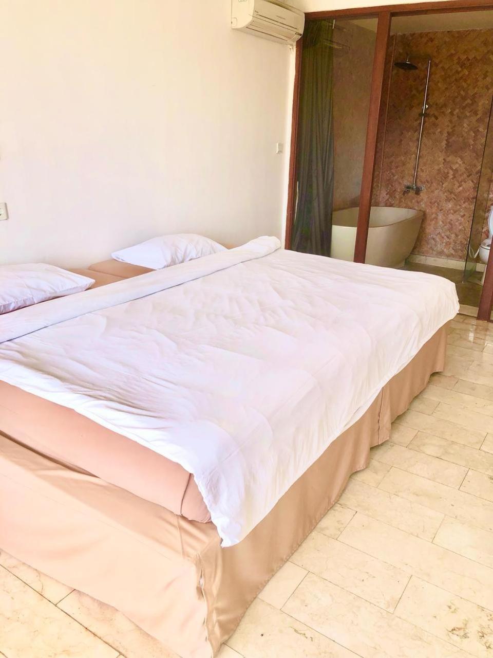 Villa Lotus 8 Canggu Eksteriør bilde