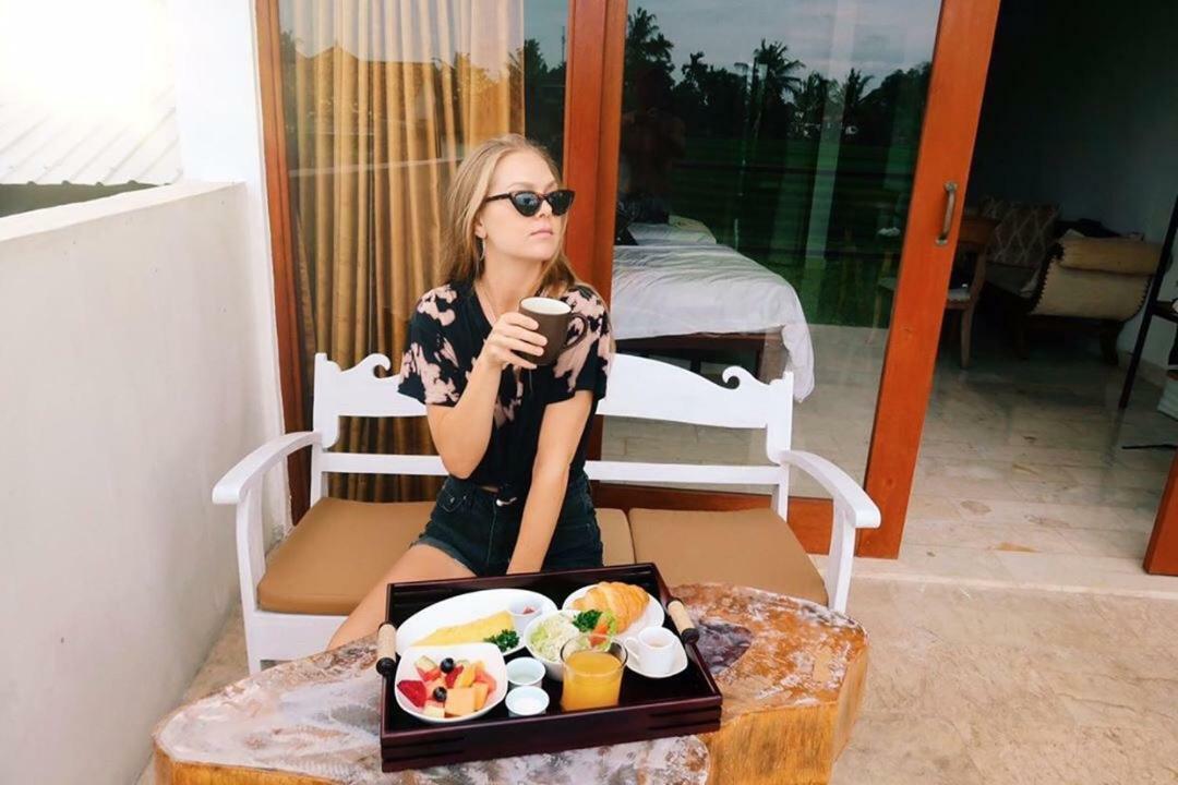 Villa Lotus 8 Canggu Eksteriør bilde